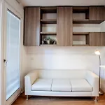 Pensión Gallery House 4*