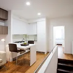 Gallery House 4*