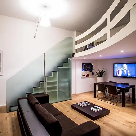 Gallery House Konukevi