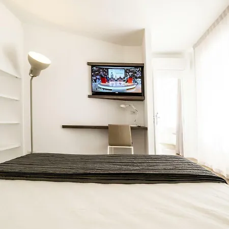 Gallery House Konukevi