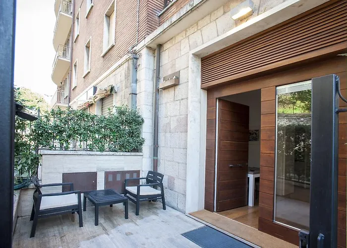 Gallery House Affittacamere 4*